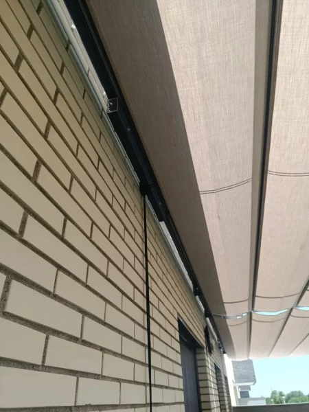 pergola modelo pared porteria instalación de toldos